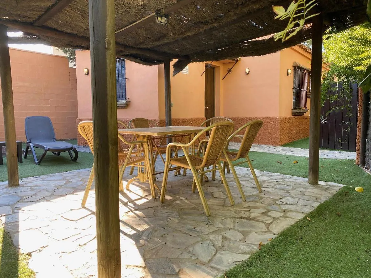 Casa Bungalows Con Jardin Privado Y Piscina Compa Cádiz Vakantiehuis