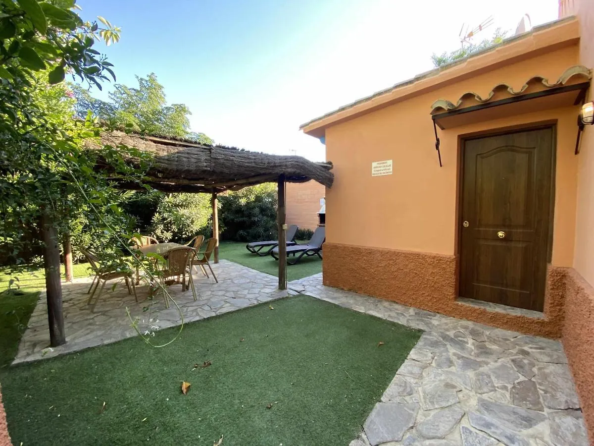 Casa Bungalows Con Jardin Privado Y Piscina Compa Cádiz