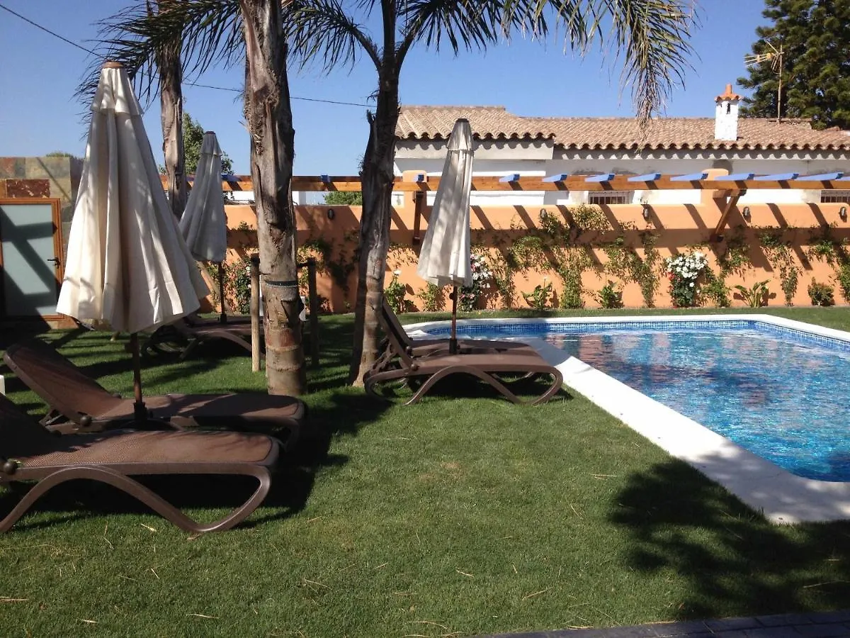 Casa Bungalows Con Jardin Privado Y Piscina Compa Cádiz Vakantiehuis