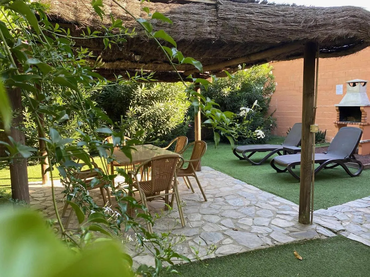 Casa Bungalows Con Jardin Privado Y Piscina Compa Cadiz